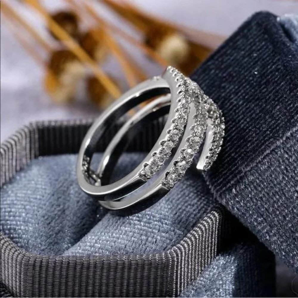 NEW 925 STERLING SILVER RING - Picture 4 of 7